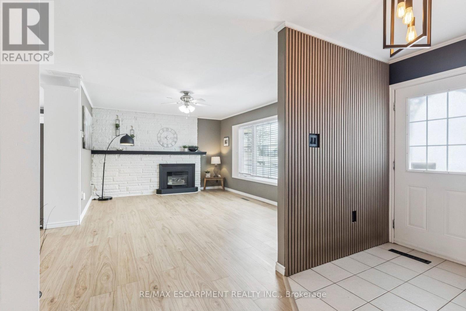 41 Spruce Street, Cambridge, Ontario  N1R 4K2 - Photo 4 - X12839326