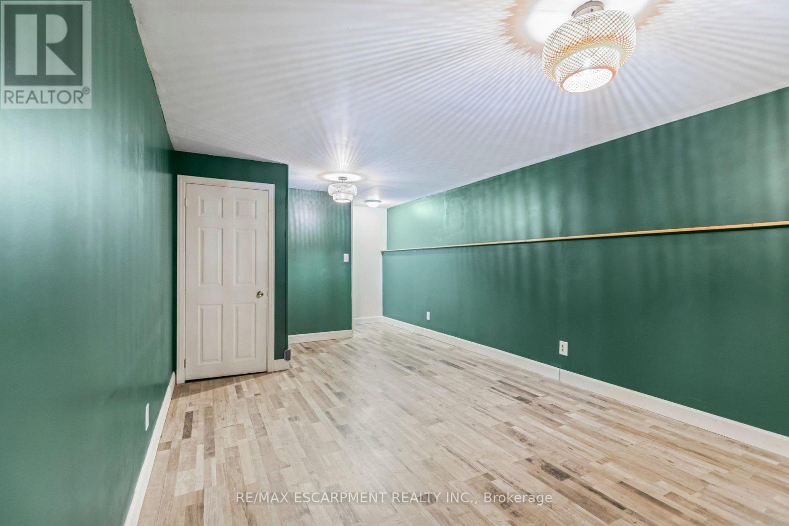 41 Spruce Street, Cambridge, Ontario  N1R 4K2 - Photo 40 - X12839326