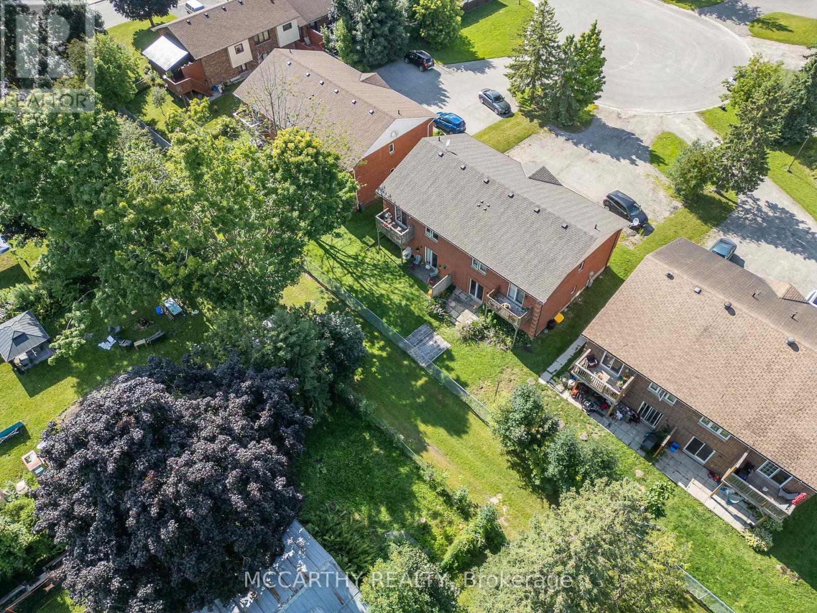 209 Sarah Court, Shelburne, Ontario  L9V 2Z8 - Photo 7 - X12839358