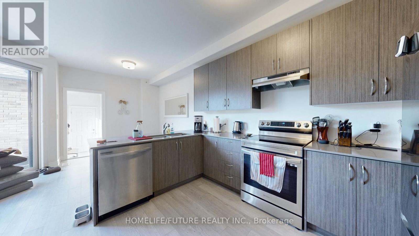 204 Strachan Street, Port Hope, Ontario  L1A 0E9 - Photo 12 - X12839364