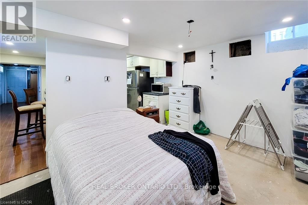 84 Port Street, Brantford, Ontario  N3S 1Y7 - Photo 29 - X12839380