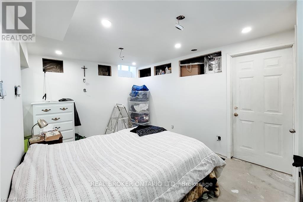 84 Port Street, Brantford, Ontario  N3S 1Y7 - Photo 30 - X12839380