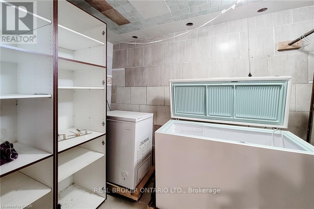 84 Port Street, Brantford, Ontario  N3S 1Y7 - Photo 33 - X12839380