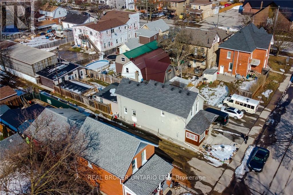 84 Port Street, Brantford, Ontario  N3S 1Y7 - Photo 40 - X12839380