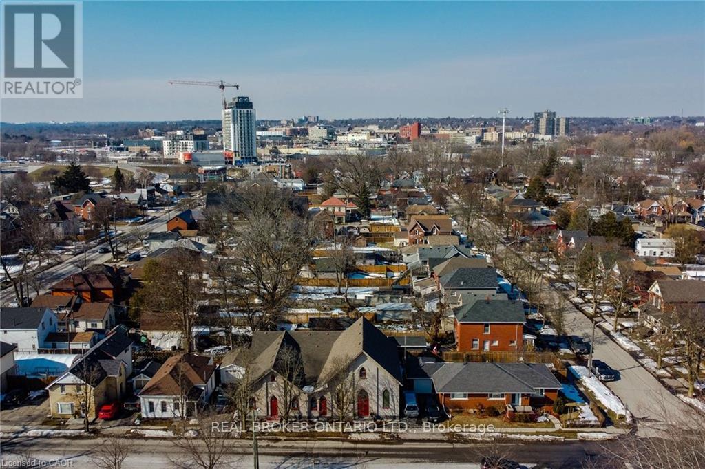 84 Port Street, Brantford, Ontario  N3S 1Y7 - Photo 42 - X12839380