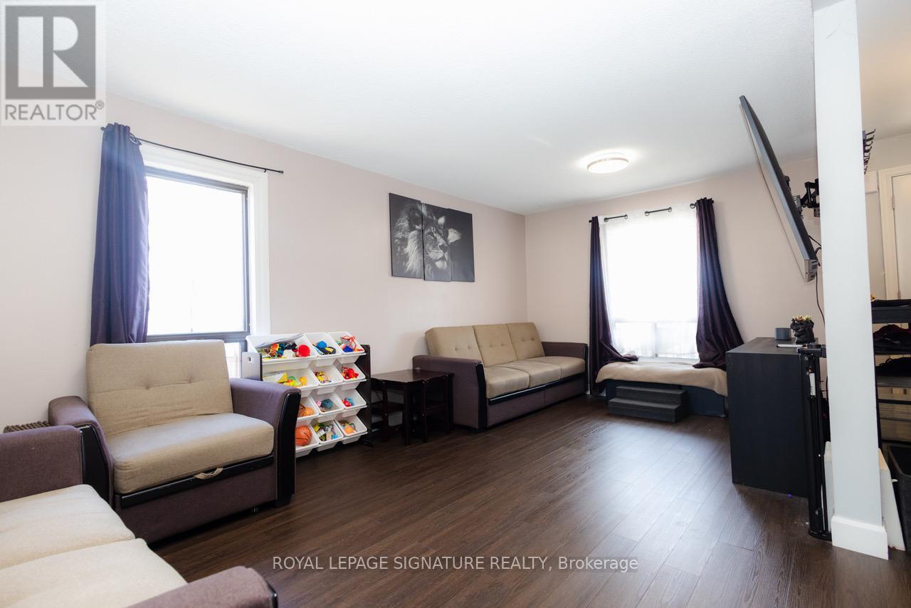 317 Britannia Avenue, Hamilton, Ontario  L8H 1Y4 - Photo 8 - X12839388