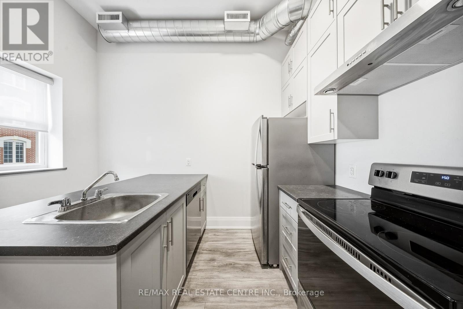 202 - 11 Queen Street, Brantford, Ontario  N3T 3B1 - Photo 12 - X12839482