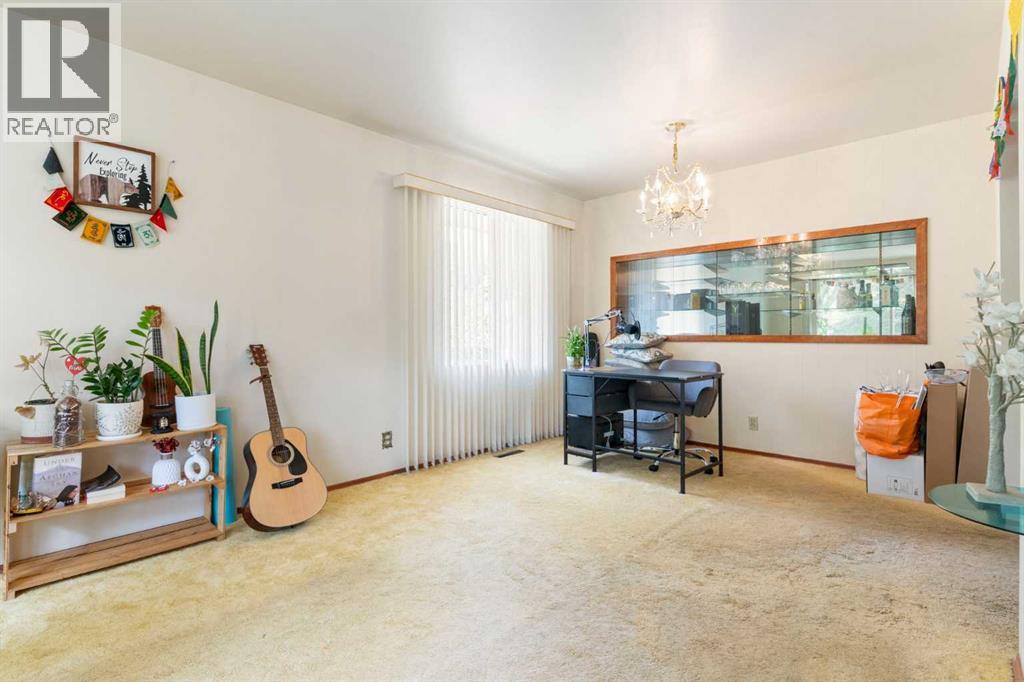 125 Rainbow Avenue, Banff, Alberta  T1L 1A1 - Photo 26 - A2249719