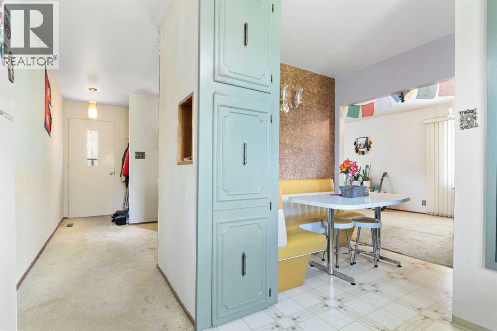 125 Rainbow Avenue, Banff, Alberta  T1L 1A1 - Photo 32 - A2249719