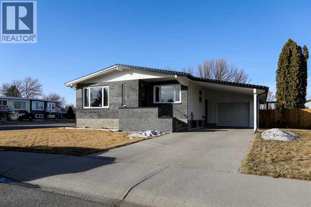 4803 59 Avenue, Taber, Alberta  T1G 1E8 - Photo 1 - A2288912