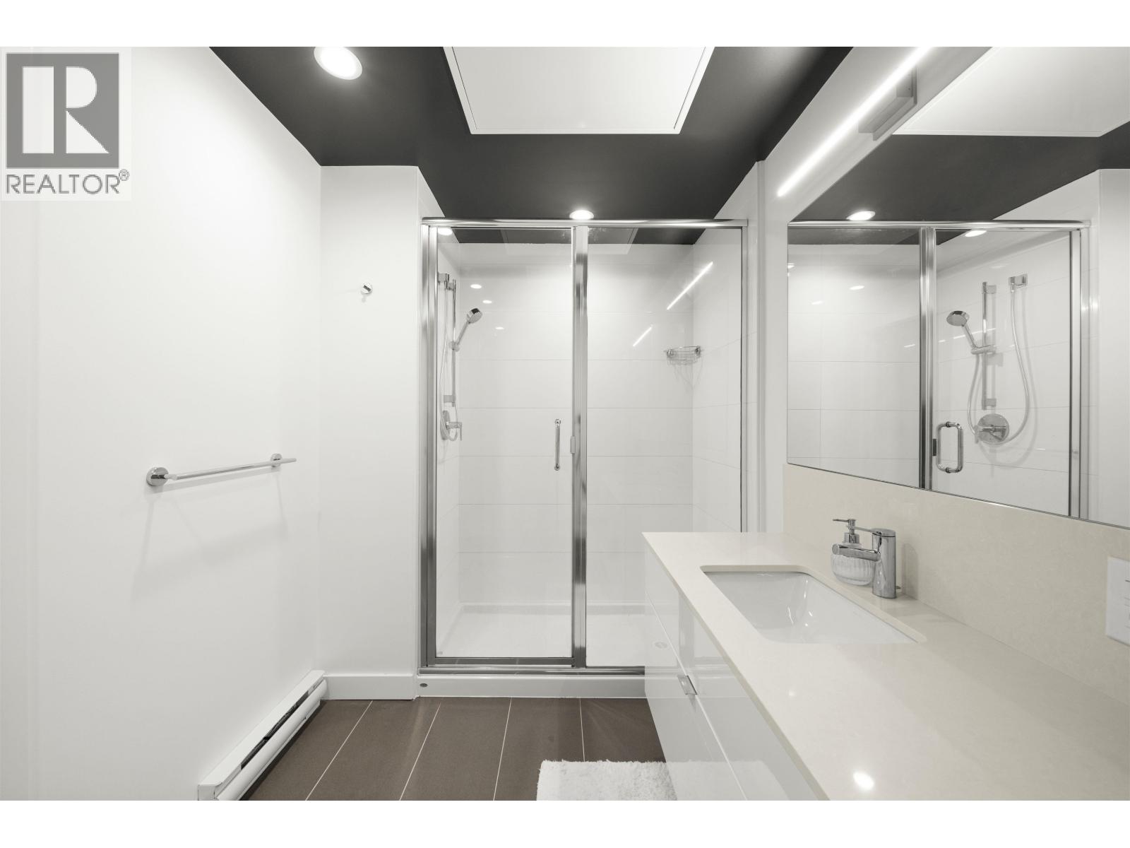 201 2446 Shaughnessy Street, Port Coquitlam, British Columbia  V3C 3E5 - Photo 15 - R3077504