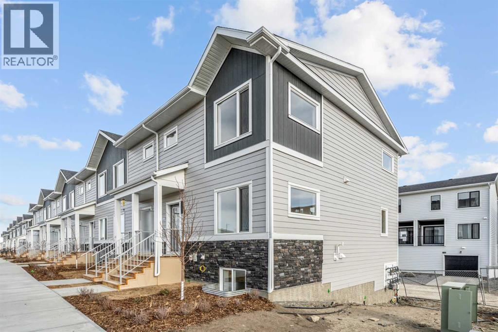 1115, 25 Wildwoods Court SW, Airdrie, Alberta