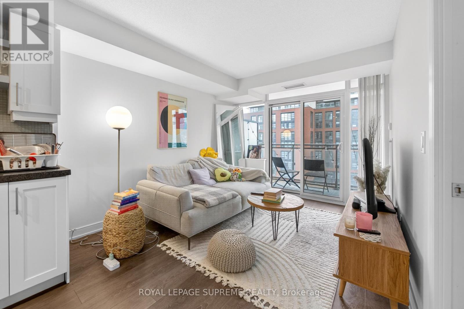 1224 - 525 Adelaide Street W, Toronto, Ontario  M5V 1T6 - Photo 11 - C12839072