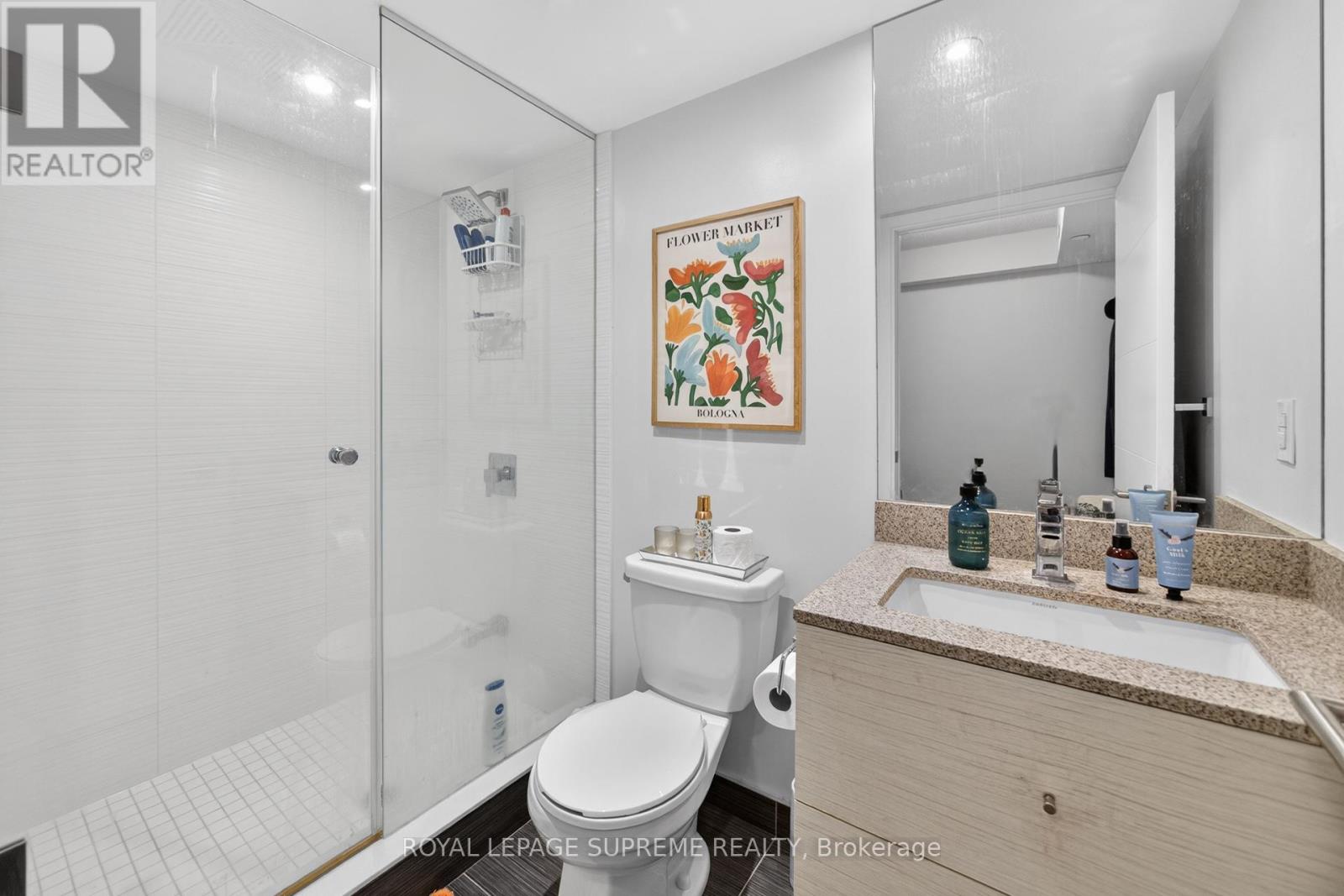 1224 - 525 Adelaide Street W, Toronto, Ontario  M5V 1T6 - Photo 17 - C12839072