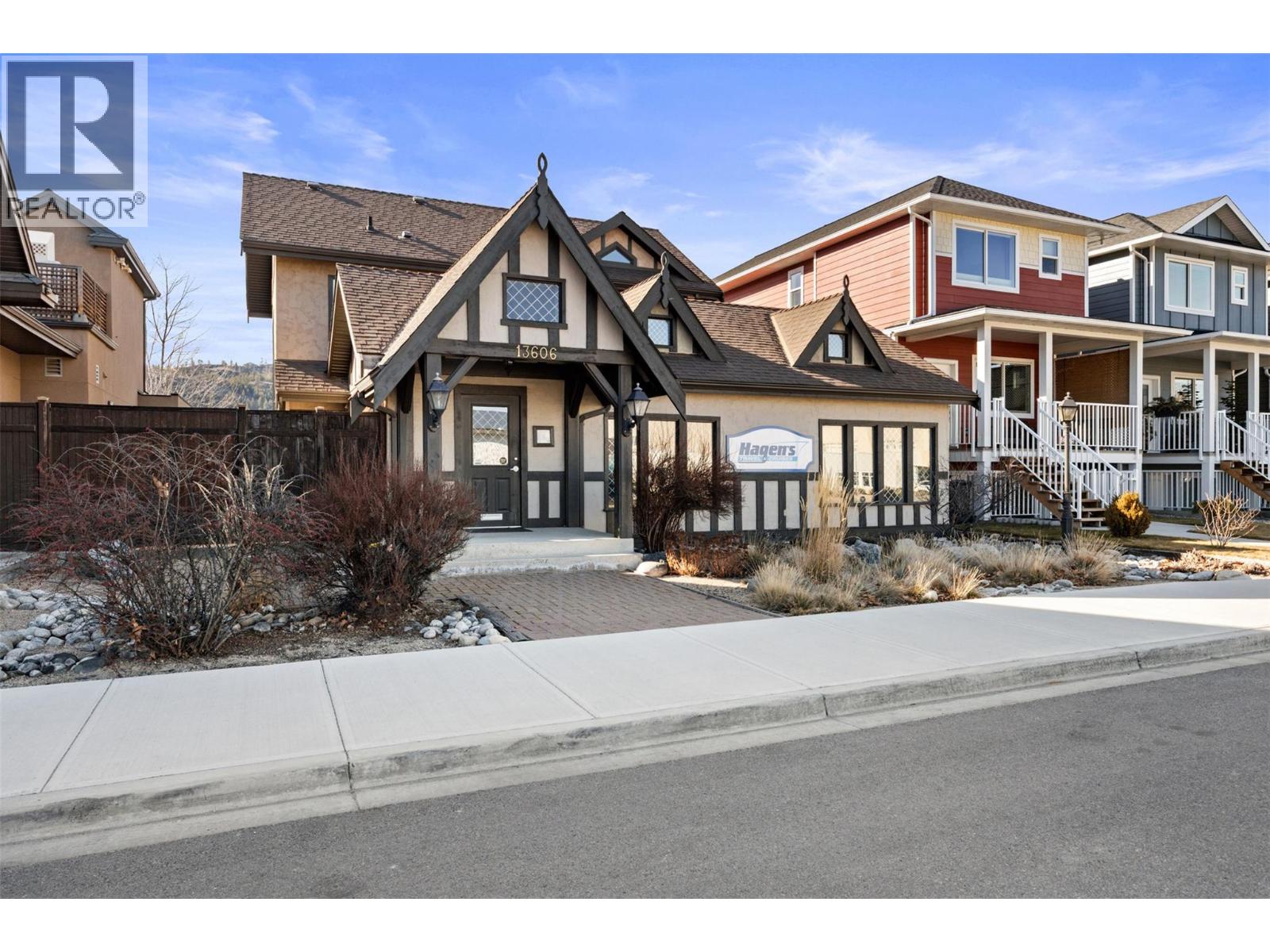 13606 Kelly Avenue, Main Town, Summerland by JUDGE GROUP 13606 Kelly Avenue, Main Town, Summerland