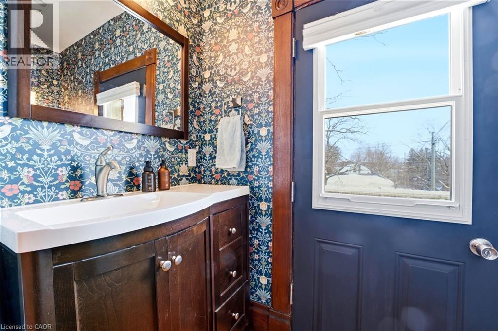 19 Riverside Drive W, Elmira, Ontario  N3B 1R4 - Photo 14 - 40808493