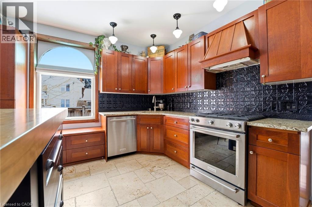 19 Riverside Drive W, Elmira, Ontario  N3B 1R4 - Photo 16 - 40808493