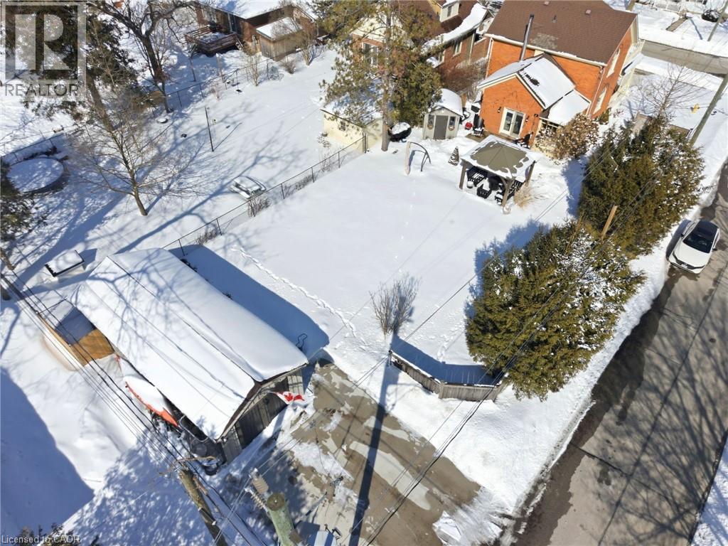 19 Riverside Drive W, Elmira, Ontario  N3B 1R4 - Photo 3 - 40808493