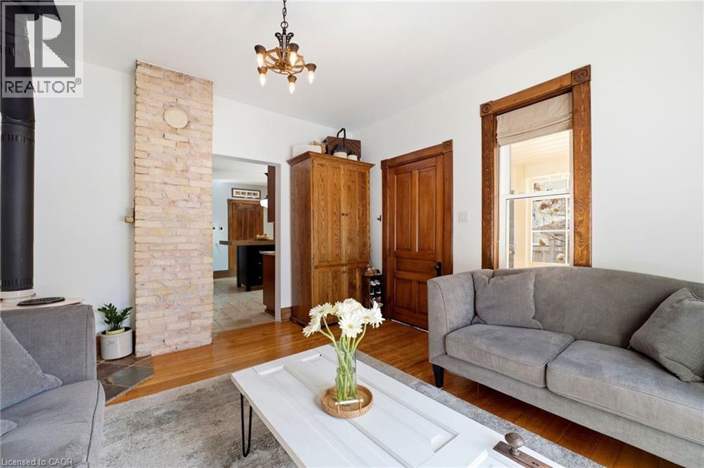 19 Riverside Drive W, Elmira, Ontario  N3B 1R4 - Photo 7 - 40808493