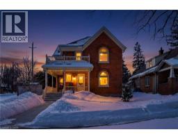 19 RIVERSIDE Drive W, Elmira, Ontario