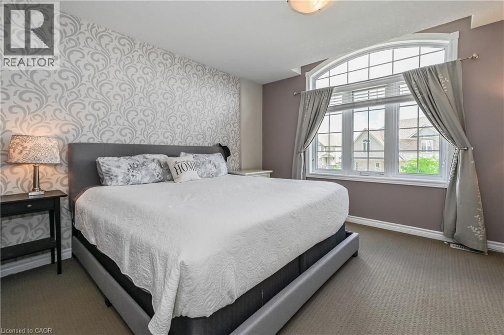 557 Landgren Court, Kitchener, Ontario  N2A 0G8 - Photo 14 - 40808232