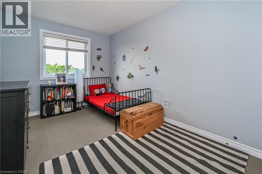 557 Landgren Court, Kitchener, Ontario  N2A 0G8 - Photo 20 - 40808232