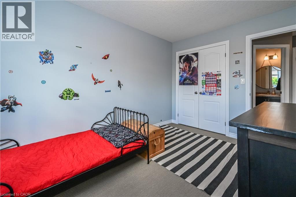 557 Landgren Court, Kitchener, Ontario  N2A 0G8 - Photo 21 - 40808232