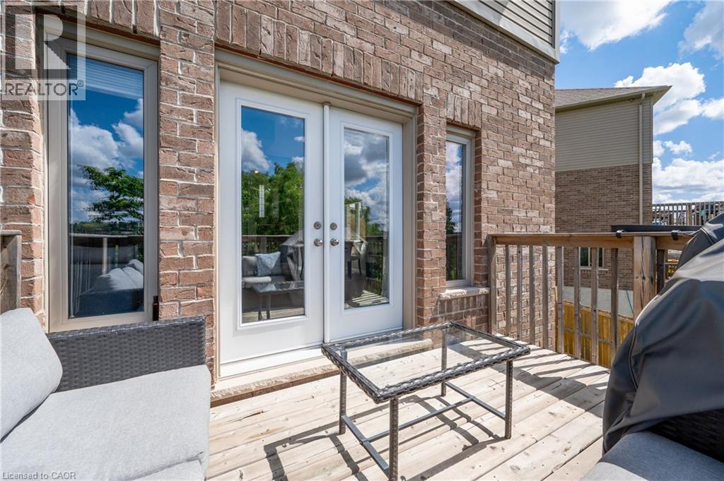 557 Landgren Court, Kitchener, Ontario  N2A 0G8 - Photo 28 - 40808232