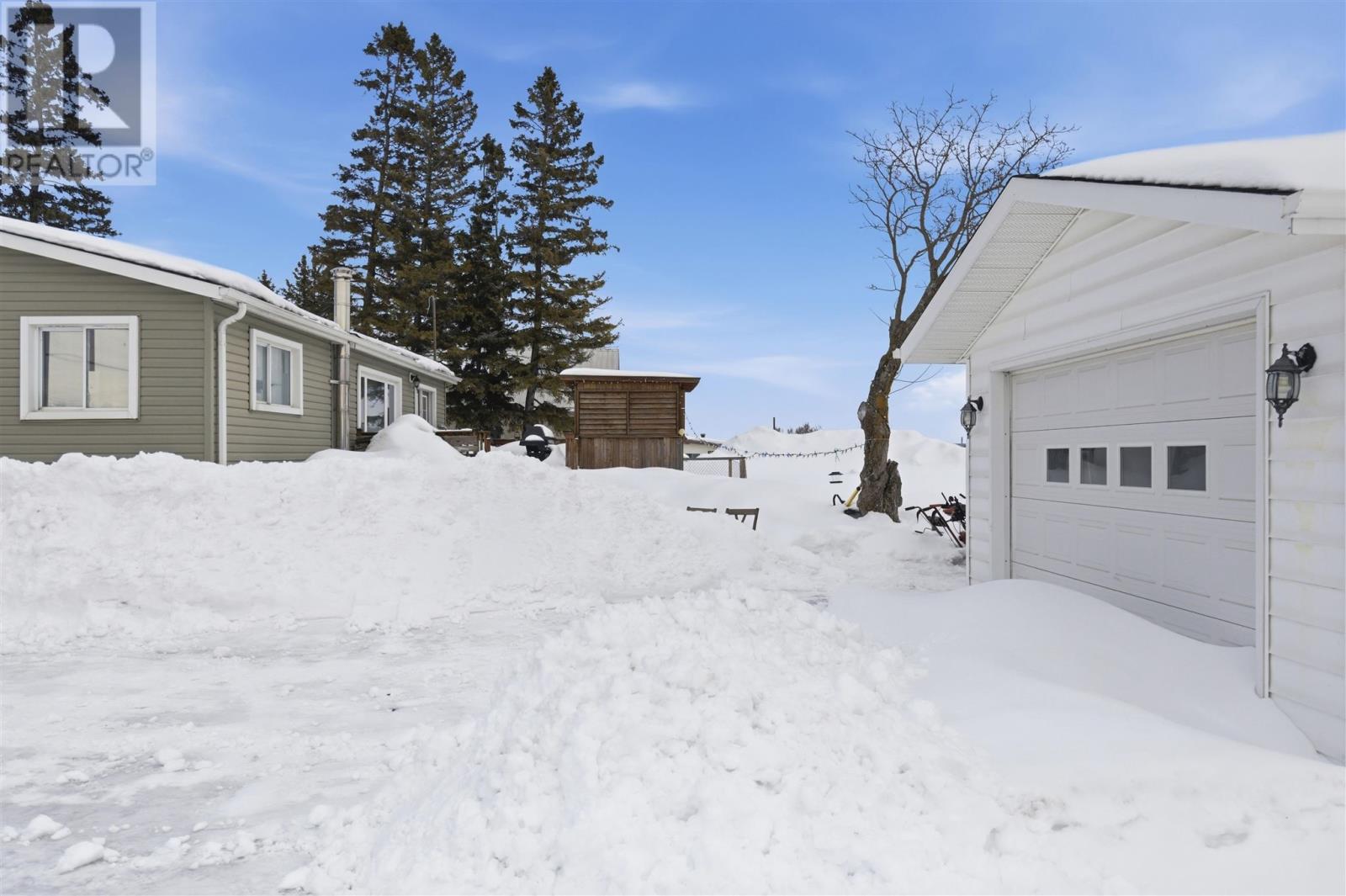 1363 Second Lin W, Sault Ste. Marie, Ontario  P6A 6K4 - Photo 34 - SM260381