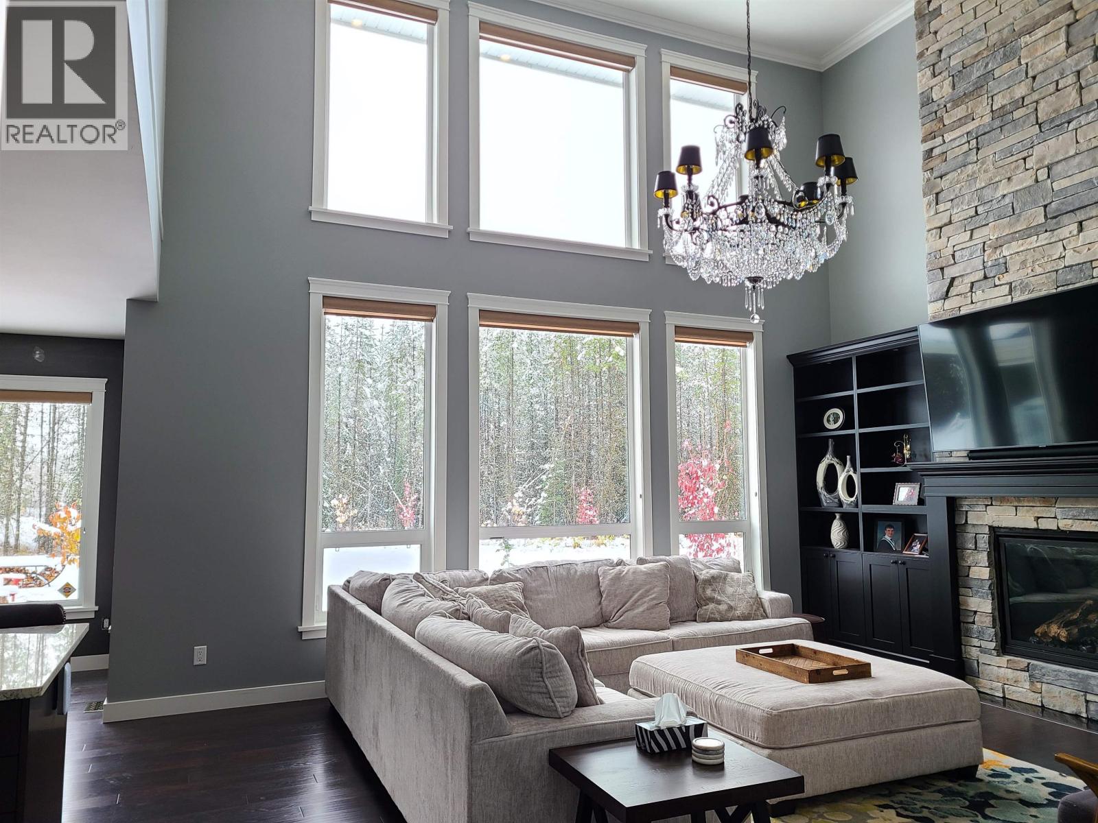 10888 Lolland Crescent, Prince George, British Columbia  V2N 6L3 - Photo 2 - R3095046