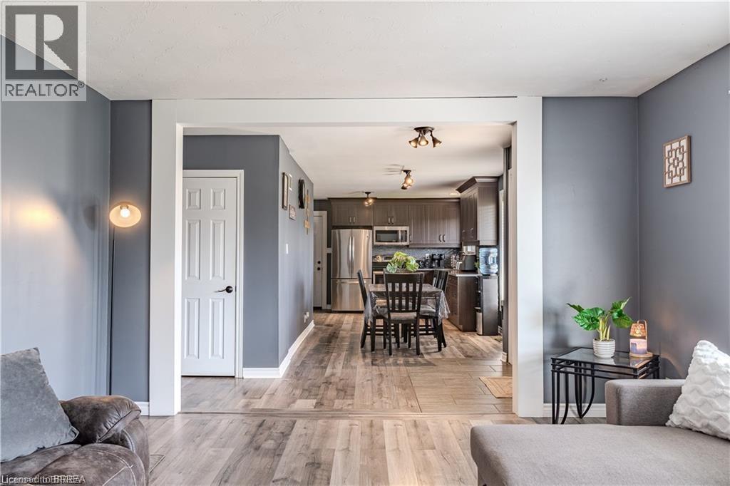 591 Governors Road E, Paris, Ontario  N3L 3E1 - Photo 15 - 40807736