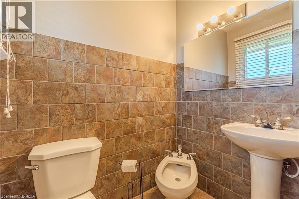 591 Governors Road E, Paris, Ontario  N3L 3E1 - Photo 12 - 40807736