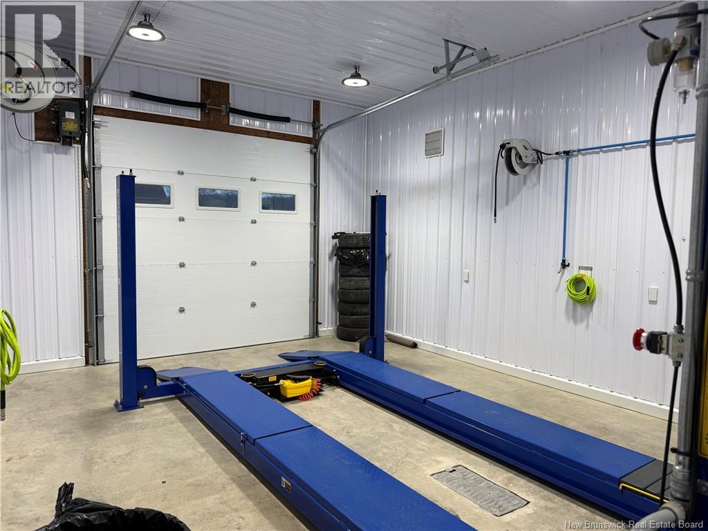 535+539 Main Street, Woodstock, New Brunswick  E7M 2B9 - Photo 9 - NB127377