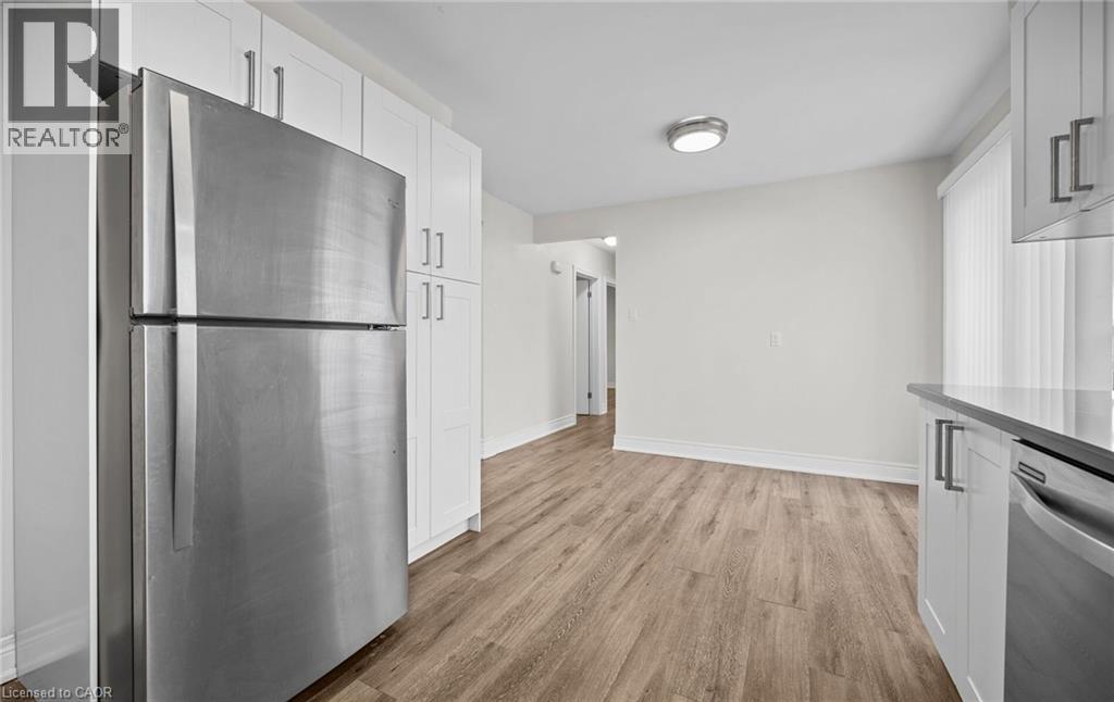 11 Rockwood Avenue, St. Catharines, Ontario  L2P 1E3 - Photo 15 - 40794830