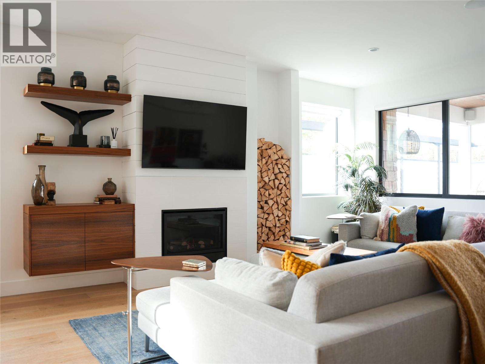 610 Barrera Road, Kelowna, British Columbia  V1W 3K2 - Photo 8 - 10363811