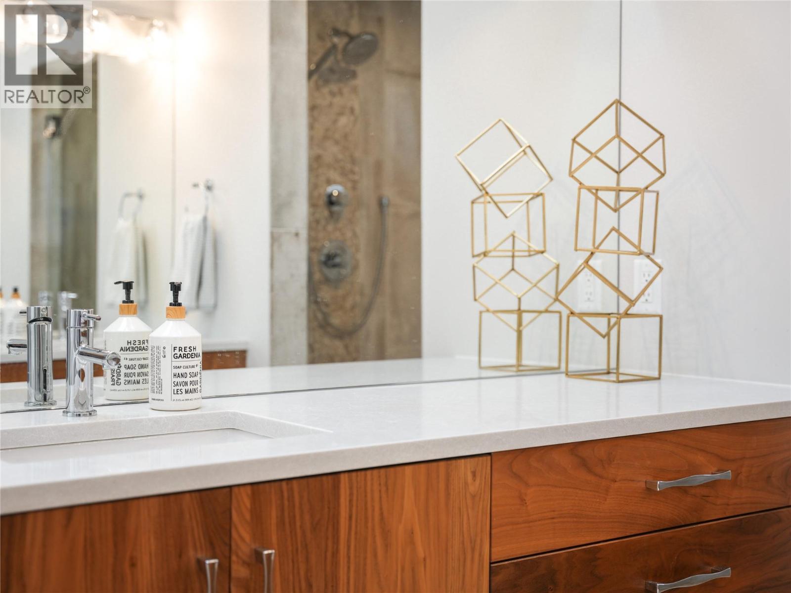 610 Barrera Road, Kelowna, British Columbia  V1W 3K2 - Photo 22 - 10363811