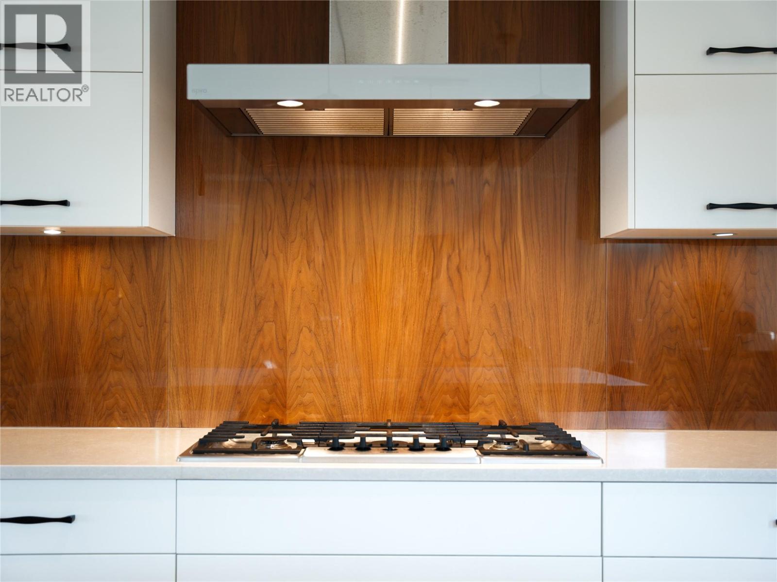 610 Barrera Road, Kelowna, British Columbia  V1W 3K2 - Photo 7 - 10363811