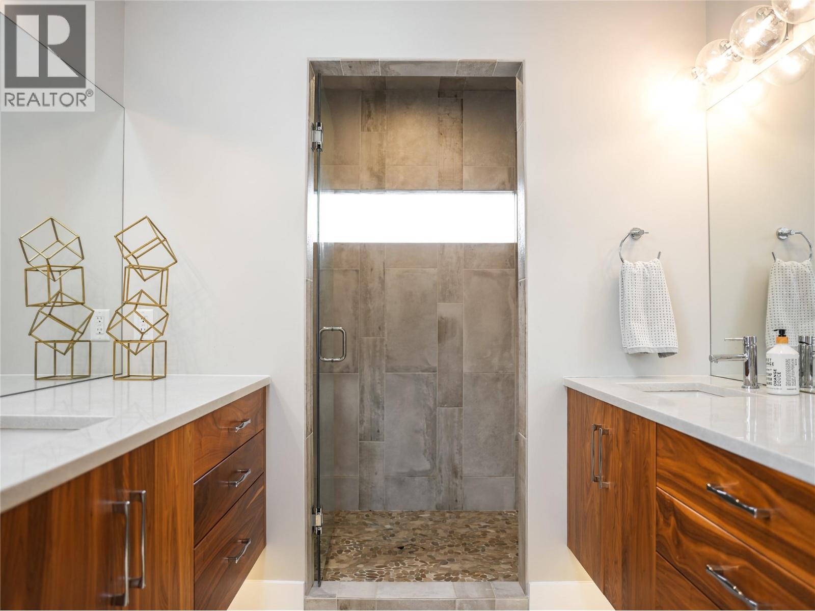 610 Barrera Road, Kelowna, British Columbia  V1W 3K2 - Photo 23 - 10363811