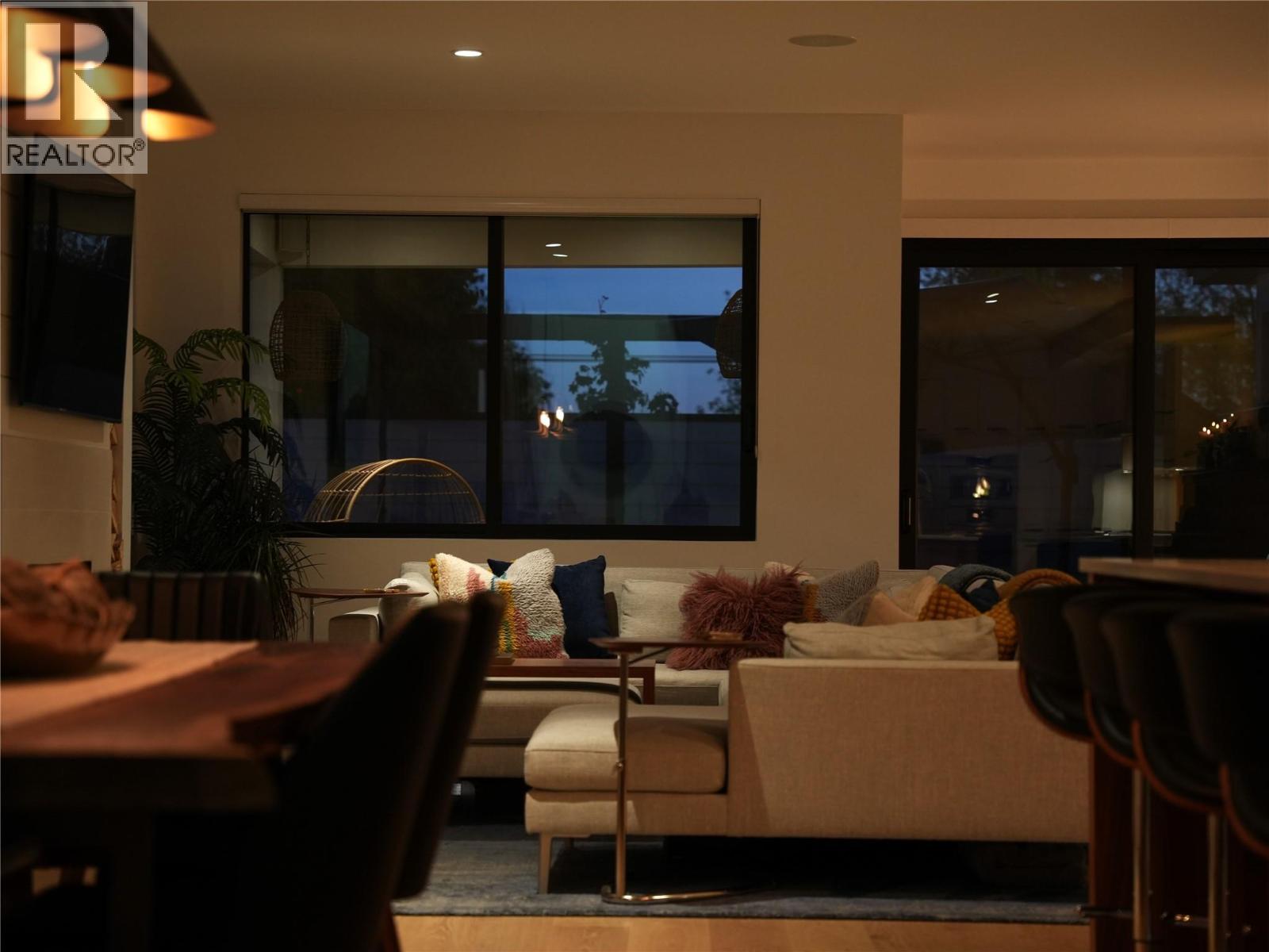 610 Barrera Road, Kelowna, British Columbia  V1W 3K2 - Photo 39 - 10363811