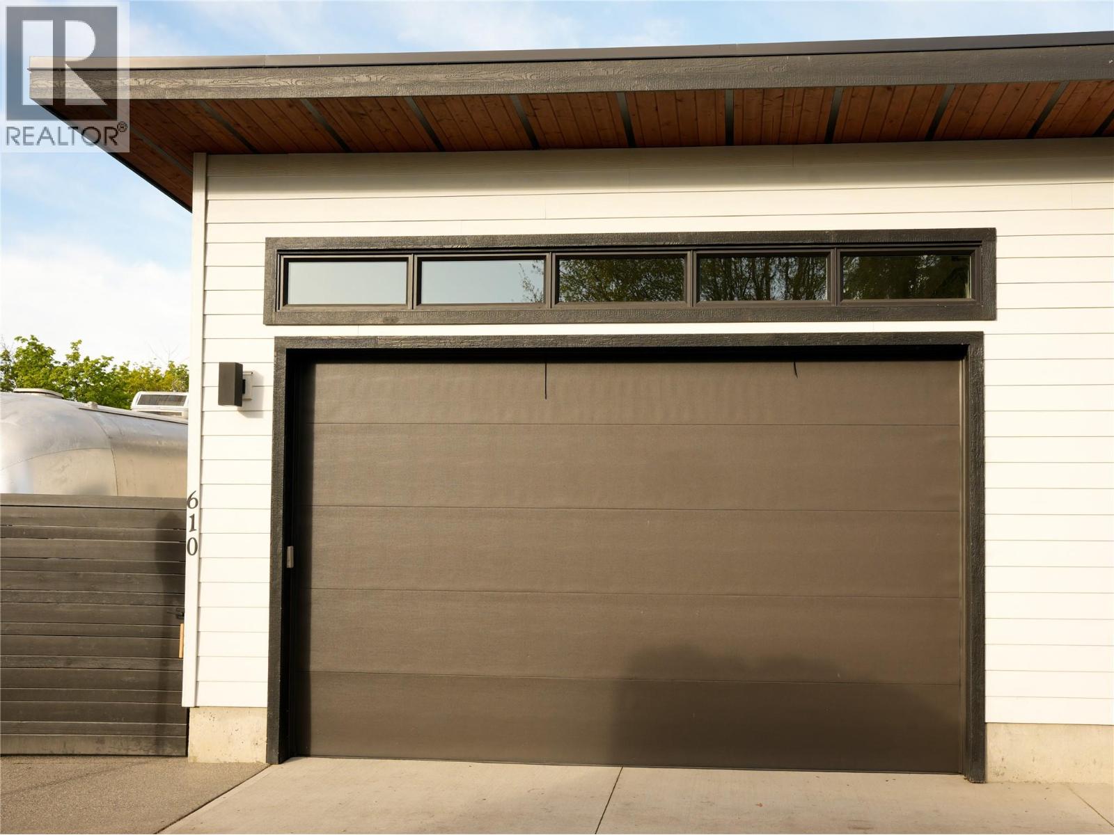 610 Barrera Road, Kelowna, British Columbia  V1W 3K2 - Photo 53 - 10363811