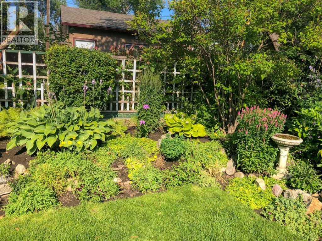 408 11 Avenue Nw, Calgary, Alberta  T2M 0B9 - Photo 31 - A2289386