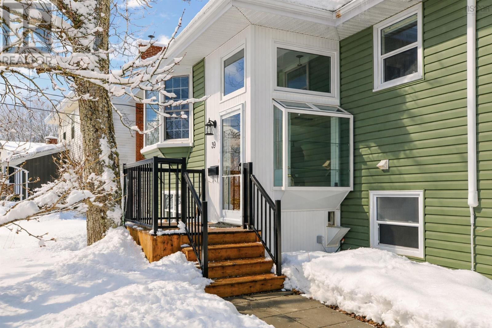 39 Inverness Avenue, Halifax, Nova Scotia  B3P 1X6 - Photo 2 - 202602826