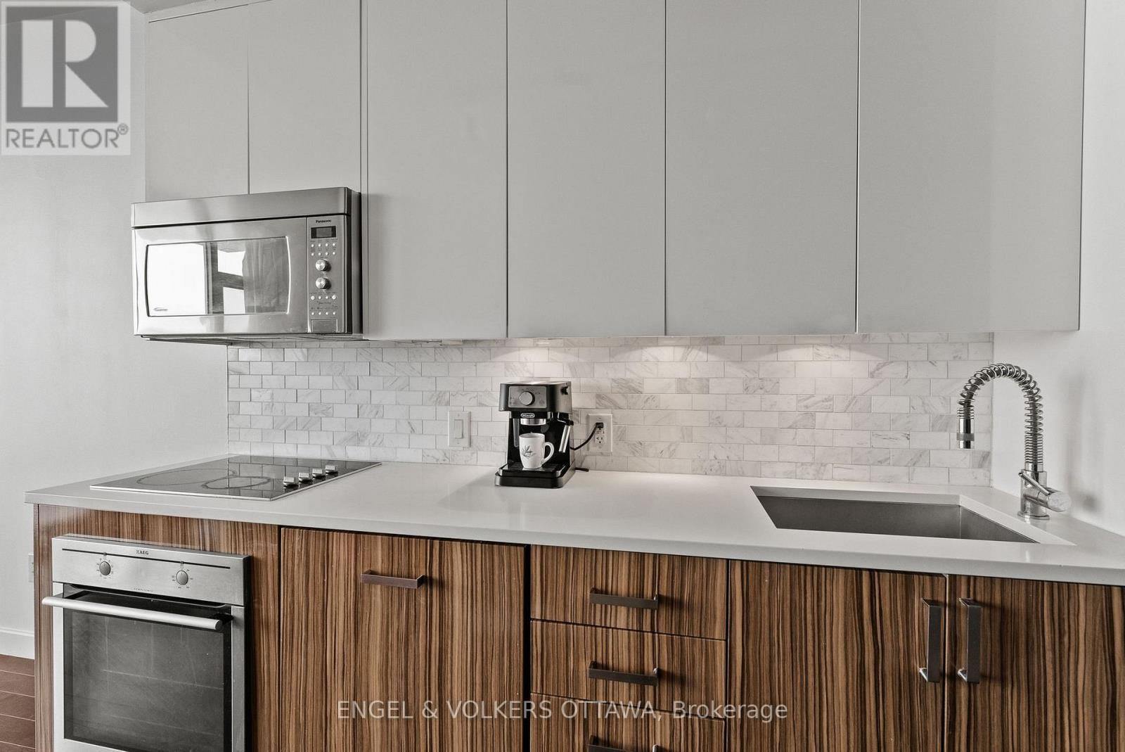 807 - 201 Parkdale Avenue, Ottawa, Ontario  K1Y 1E8 - Photo 6 - X12839604