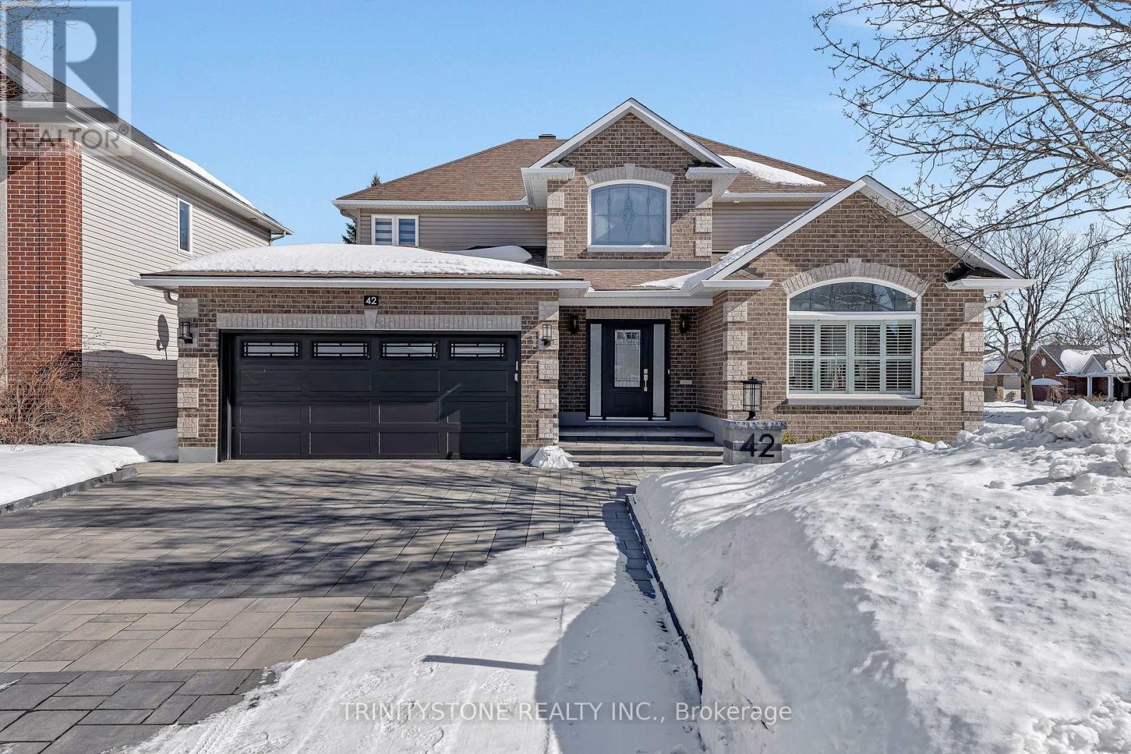 42 HERITAGE GROVE CRESCENT, Ottawa, Ontario