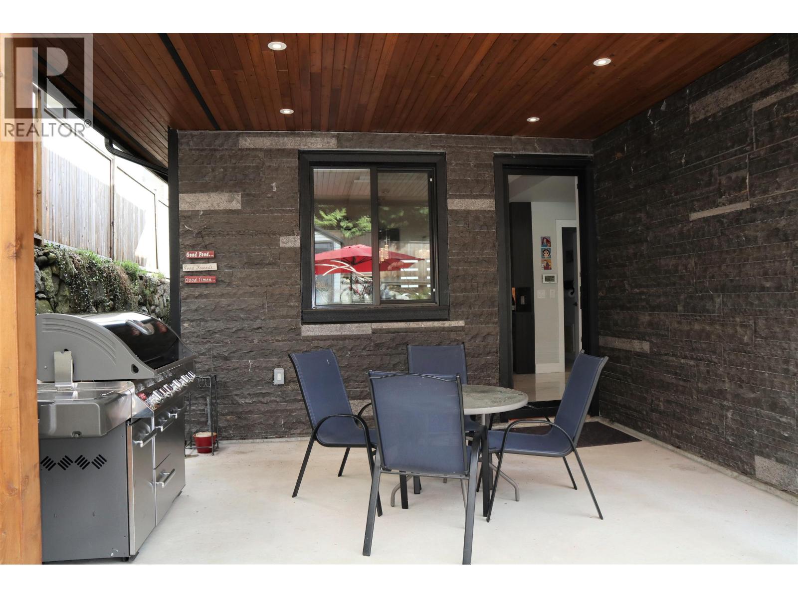 4365 Mountain Highway, North Vancouver, British Columbia  V7K 2K3 - Photo 31 - R3095326