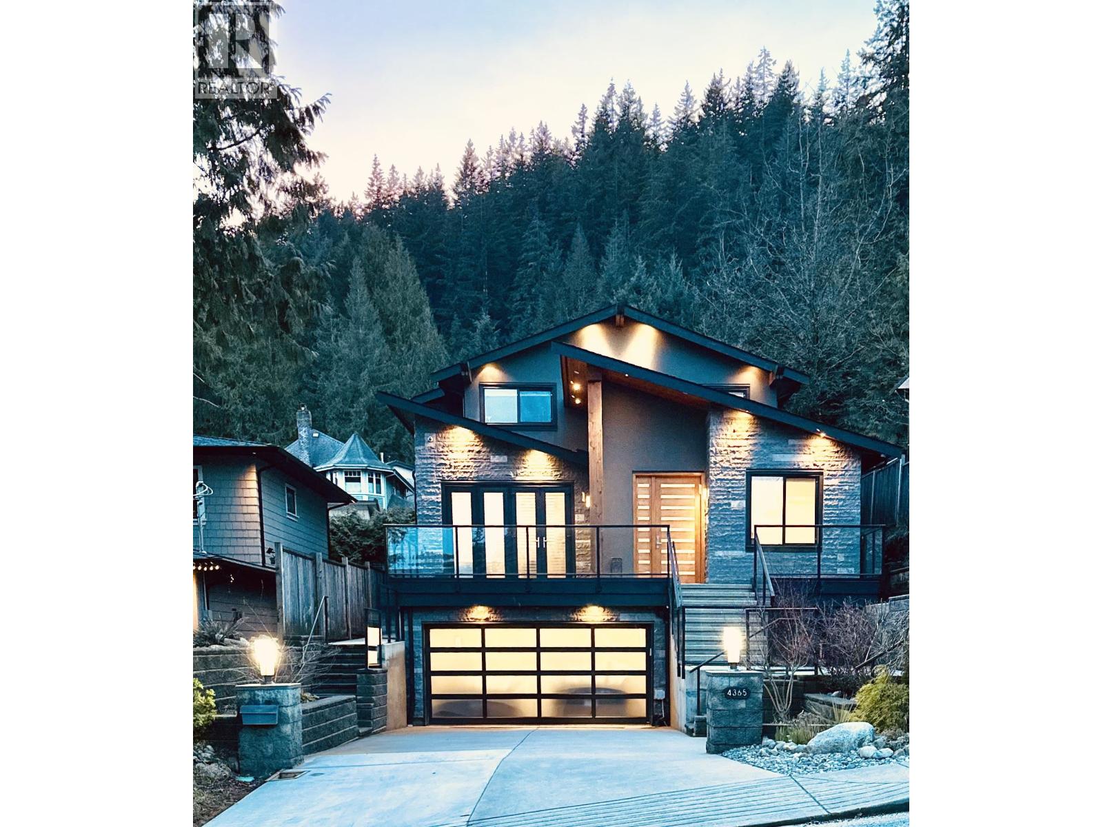 4365 Mountain Highway, North Vancouver, British Columbia  V7K 2K3 - Photo 35 - R3095326