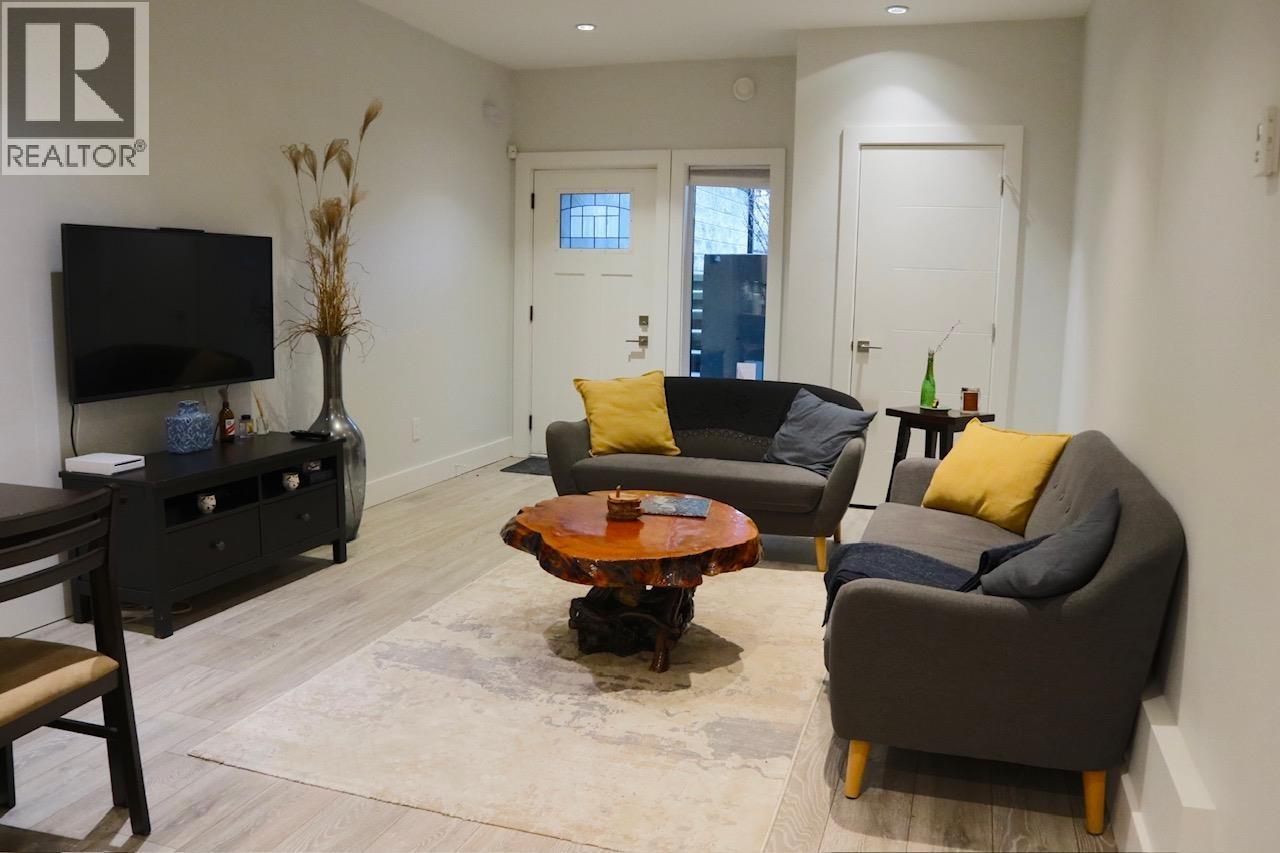 4365 Mountain Highway, North Vancouver, British Columbia  V7K 2K3 - Photo 36 - R3095326