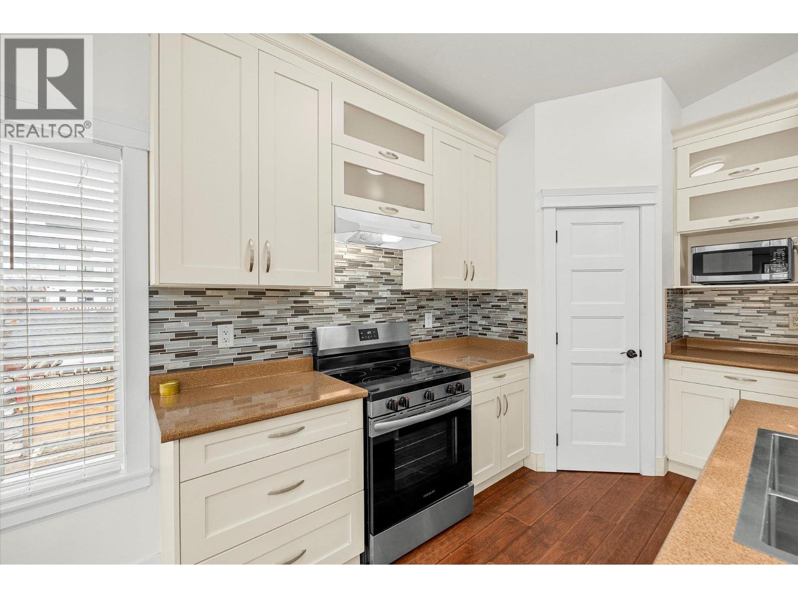 950 Rutland Road N, Kelowna, British Columbia  V1X 3B7 - Photo 8 - 10375810