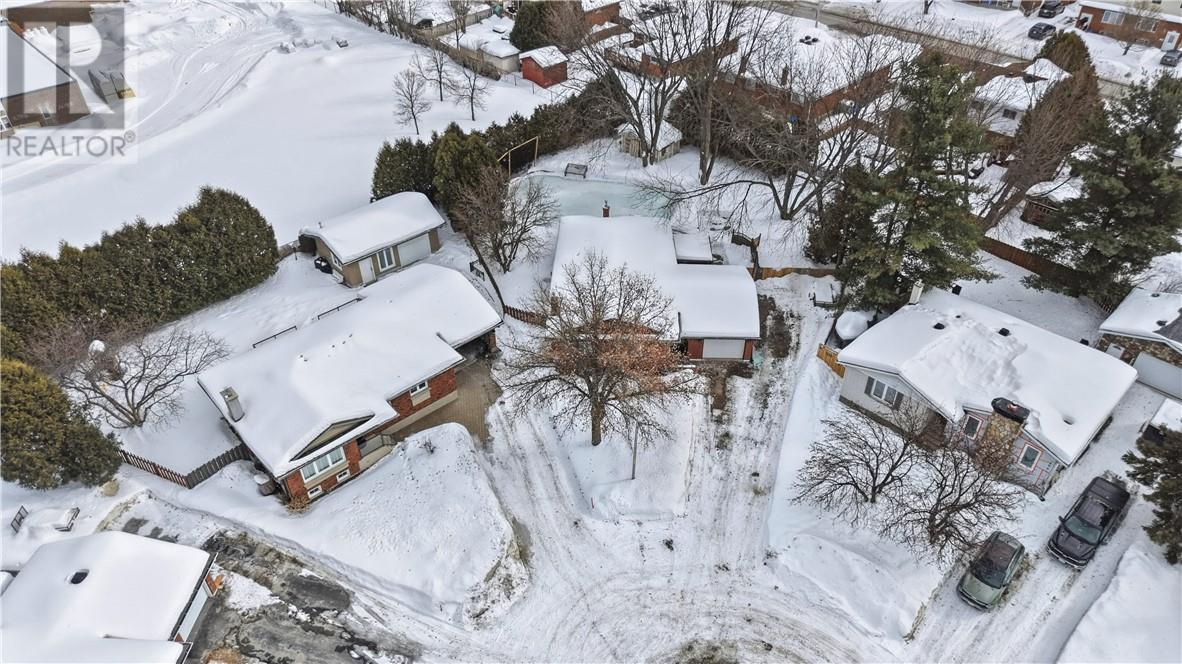 2003 Sagebrush Place, Sudbury, Ontario  P3A 4X6 - Photo 4 - 2126646