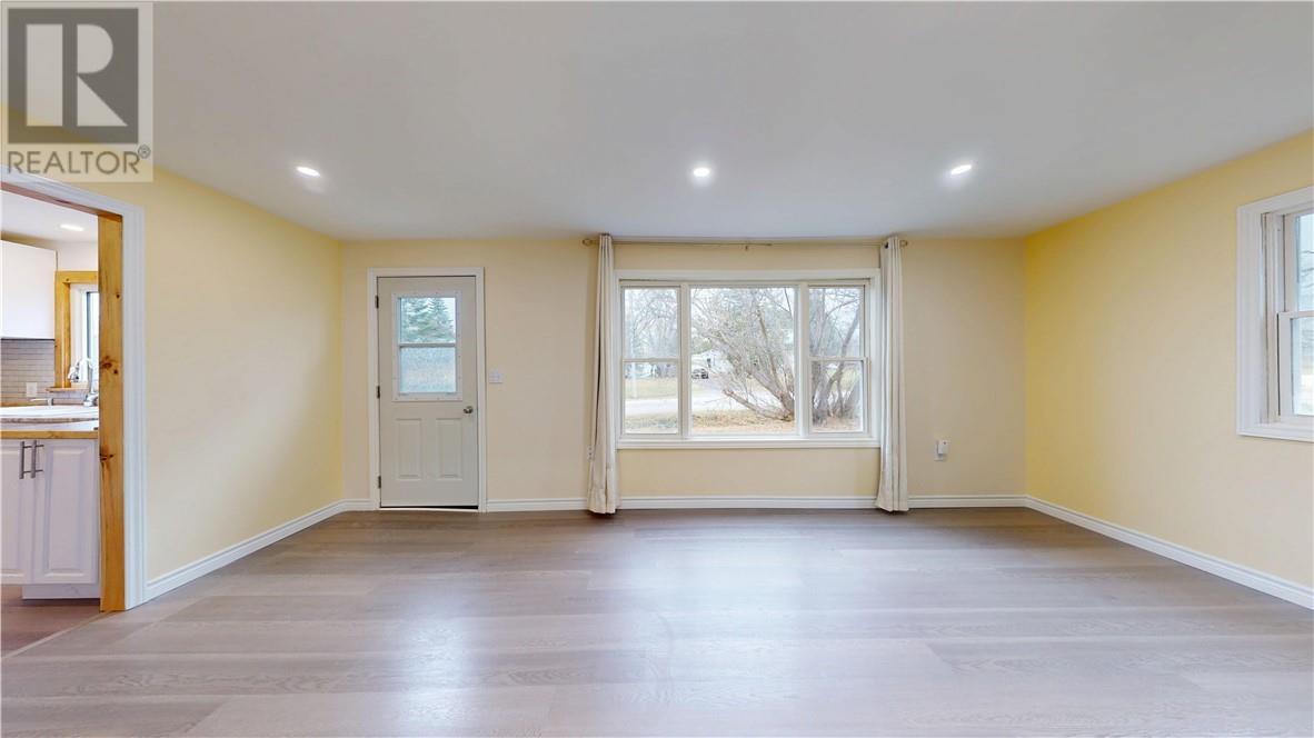 26 Vankoughnet Street, Little Current, Ontario  P0P 1K0 - Photo 30 - 2125767